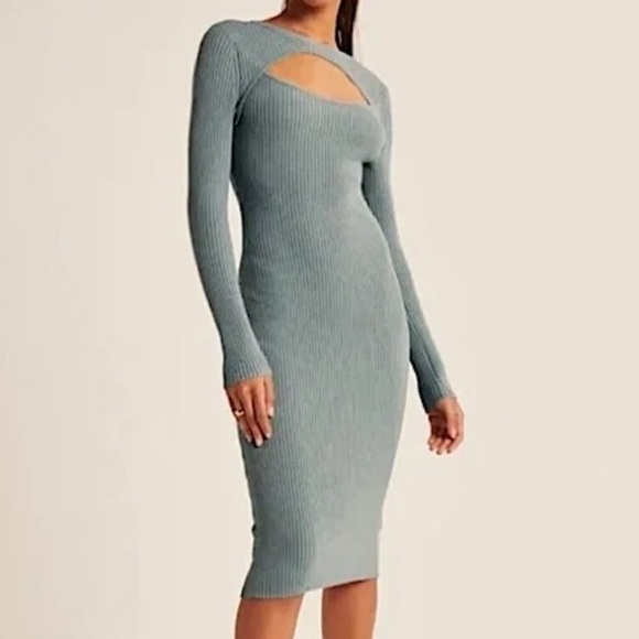 Abercrombie and Fitch Sweater Dress - Picture 1 of 1